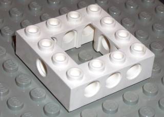 32324